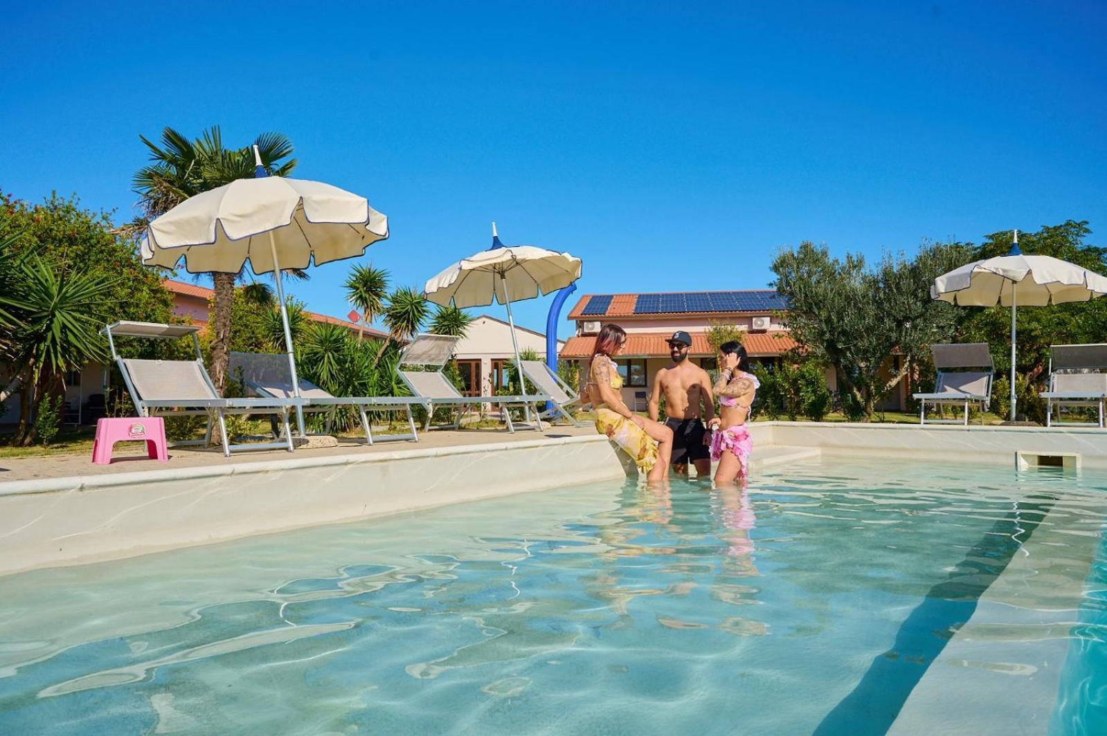 Delfino Tuscany Resort Marina di Cecina Esterno foto